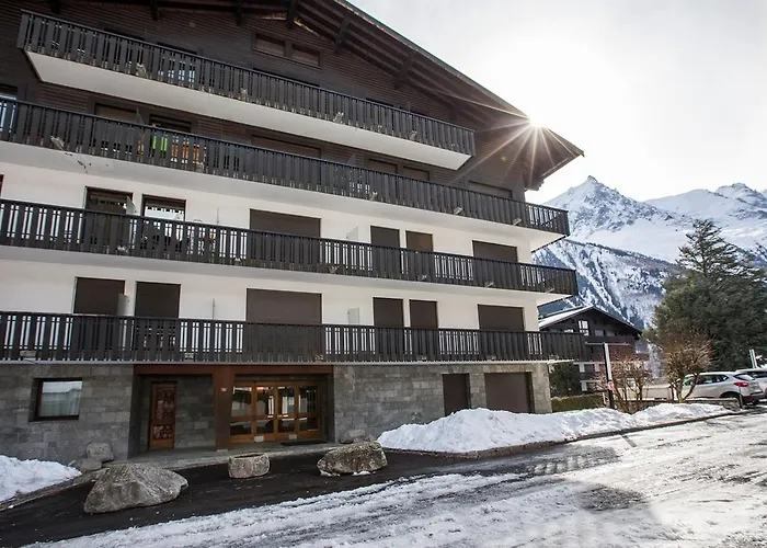 Du Brevent - Mont-blanc Village * シャモニー