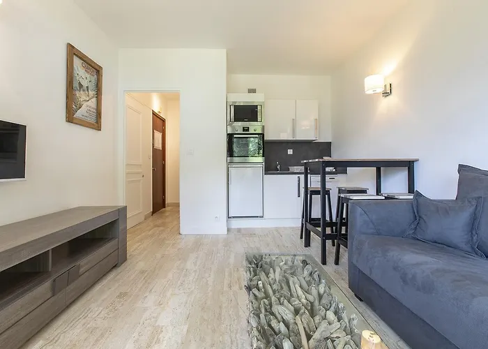 Du Brevent - Mont-blanc Village Apartament *